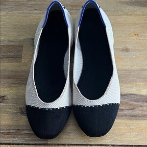 Rothy's Black and Cream Flats EUC